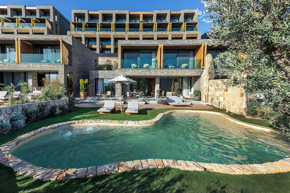 Lujo Hotel Bodrum — Rooms in Milas, Mugla