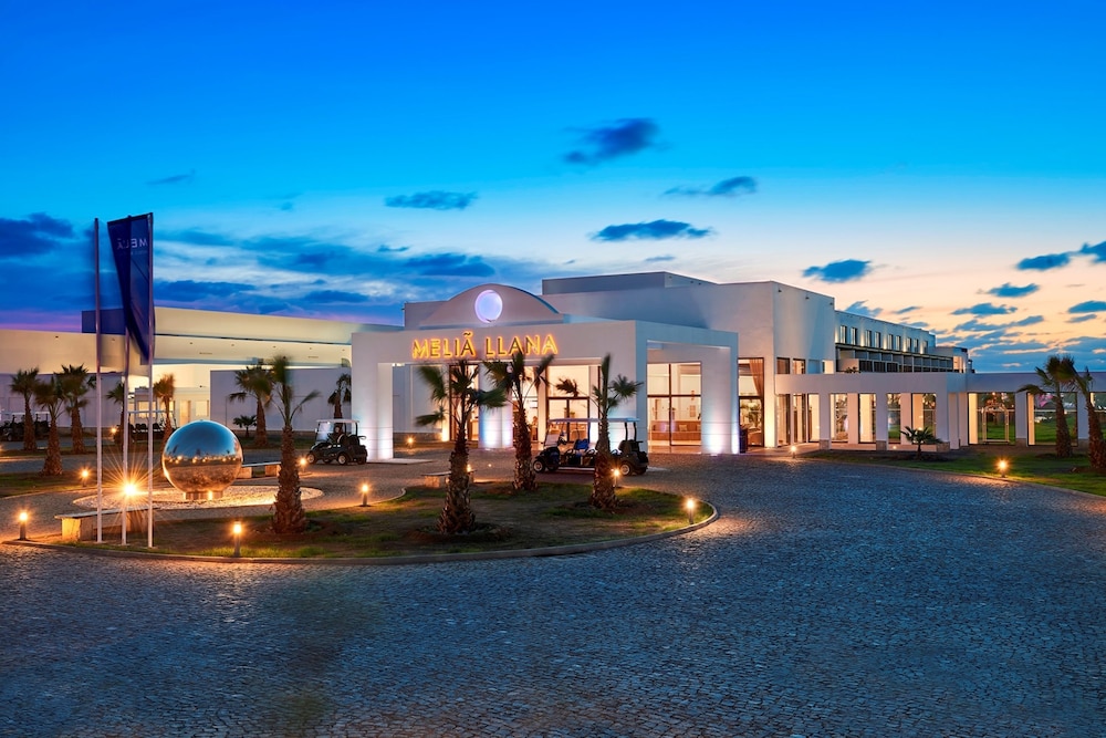 Melia Llana Beach Resort & Spa - All Inclusive - Adults Only — Hotel building in Santa Maria