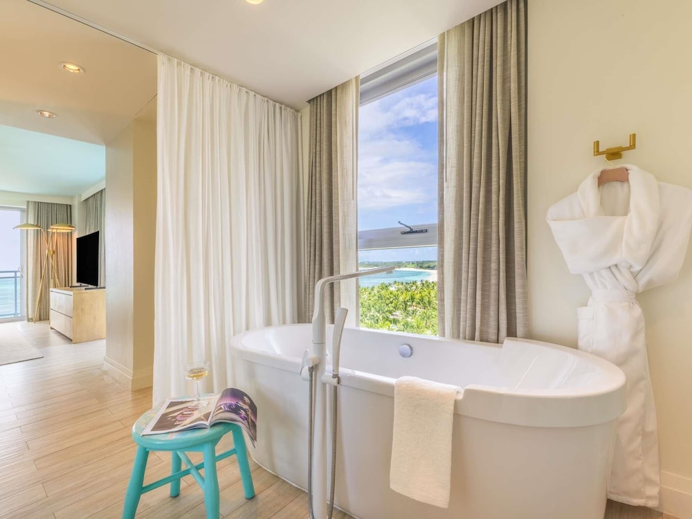 SLS Baha Mar — Hotel rooms in Nassau, New Providence
