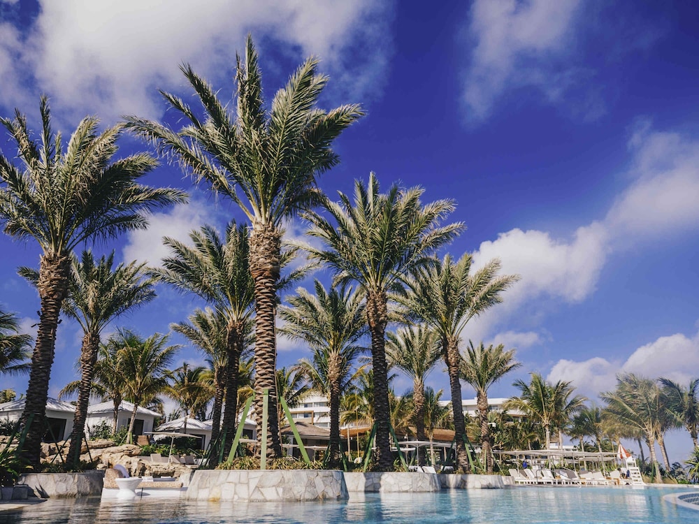 SLS Baha Mar — Swimming pool in Nassau, New Providence