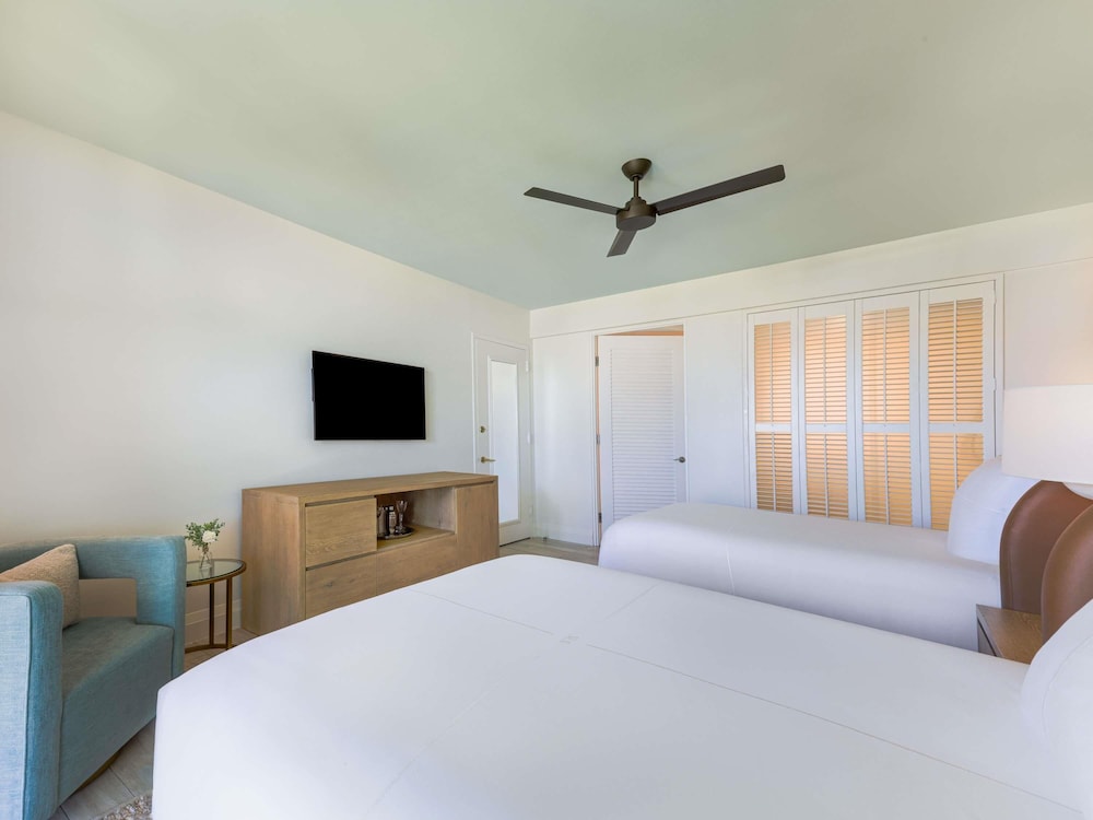SLS Baha Mar — Hotel rooms in Nassau, New Providence