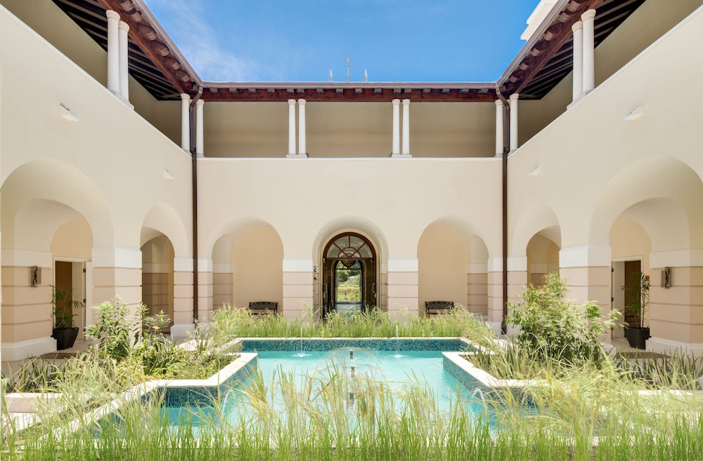 Jewel Grande Montego Bay Resort & Spa – All Inclusive — Hotel building in Montego Bay