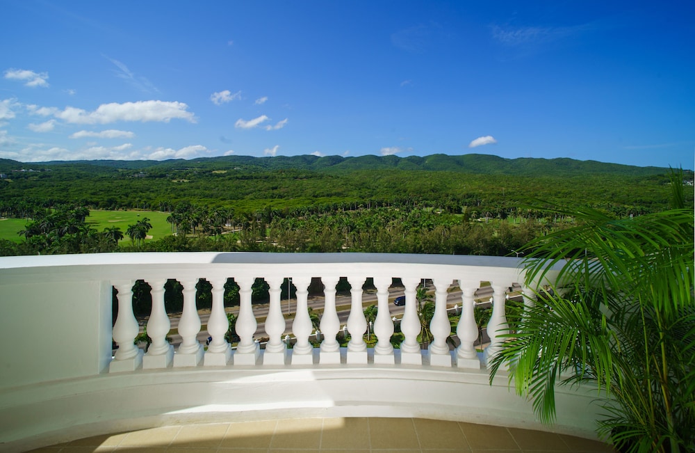 Jewel Grande Montego Bay Resort & Spa – All Inclusive — Attractions in the area in Montego Bay