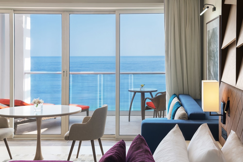 Jewel Grande Montego Bay Resort & Spa – All Inclusive — Hotel rooms in Montego Bay