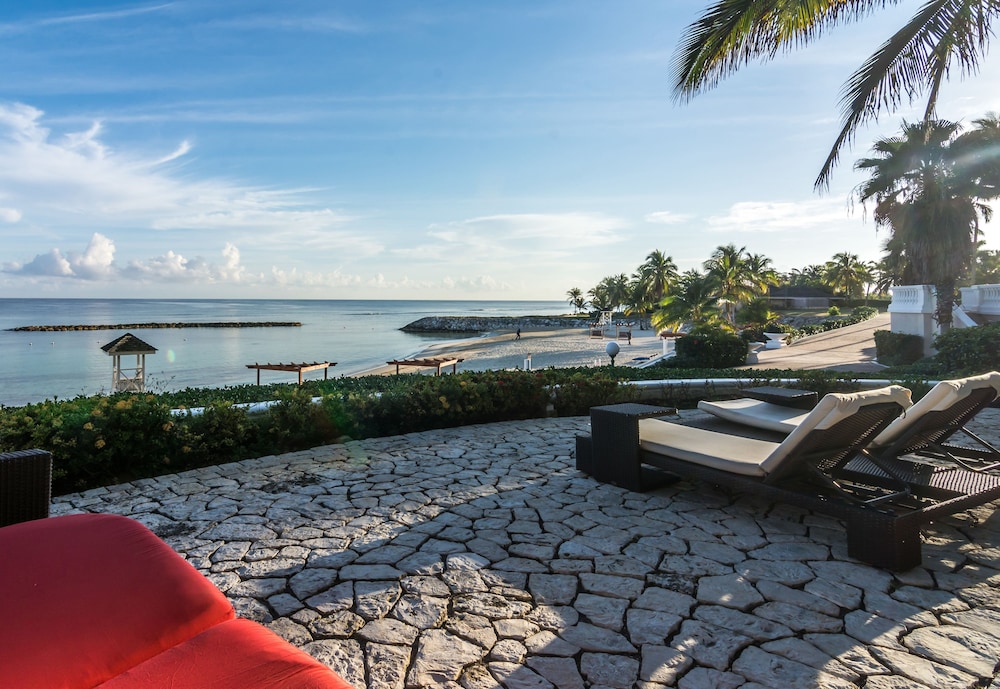 Jewel Grande Montego Bay Resort & Spa – All Inclusive — Beach in Montego Bay