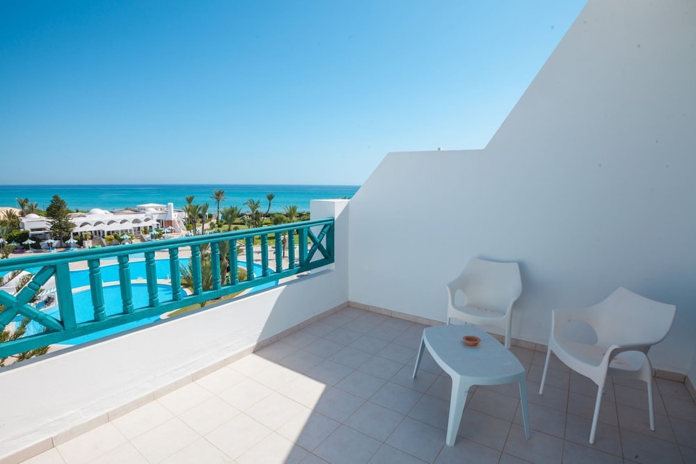 Mahdia Palace Thalasso — Hotel rooms in Mahdia, Mahdia
