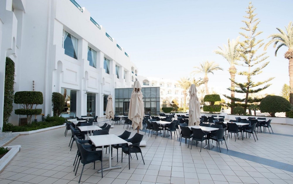 Mahdia Palace Thalasso — Restaurant & bars in Mahdia, Mahdia