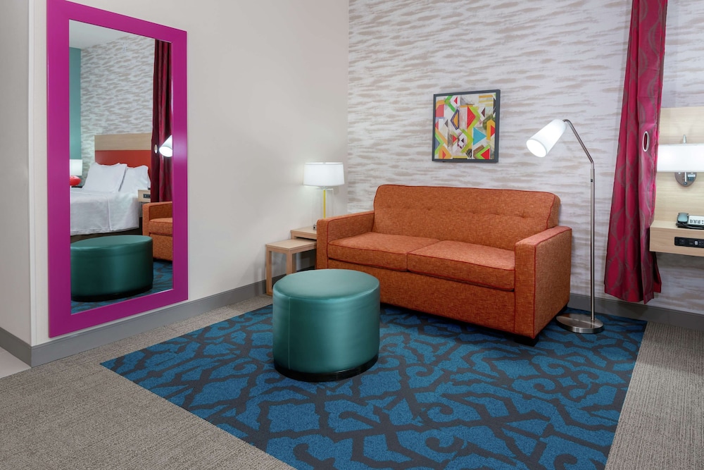 Home2 Suites by Hilton Orlando Near Universal — Hotel rooms in Orlando, Florida