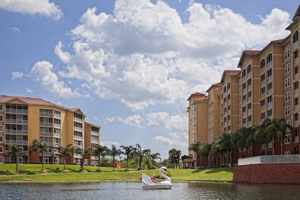 Westgate Vacation Villas Resort — Hotel building in Kissimmee, Florida