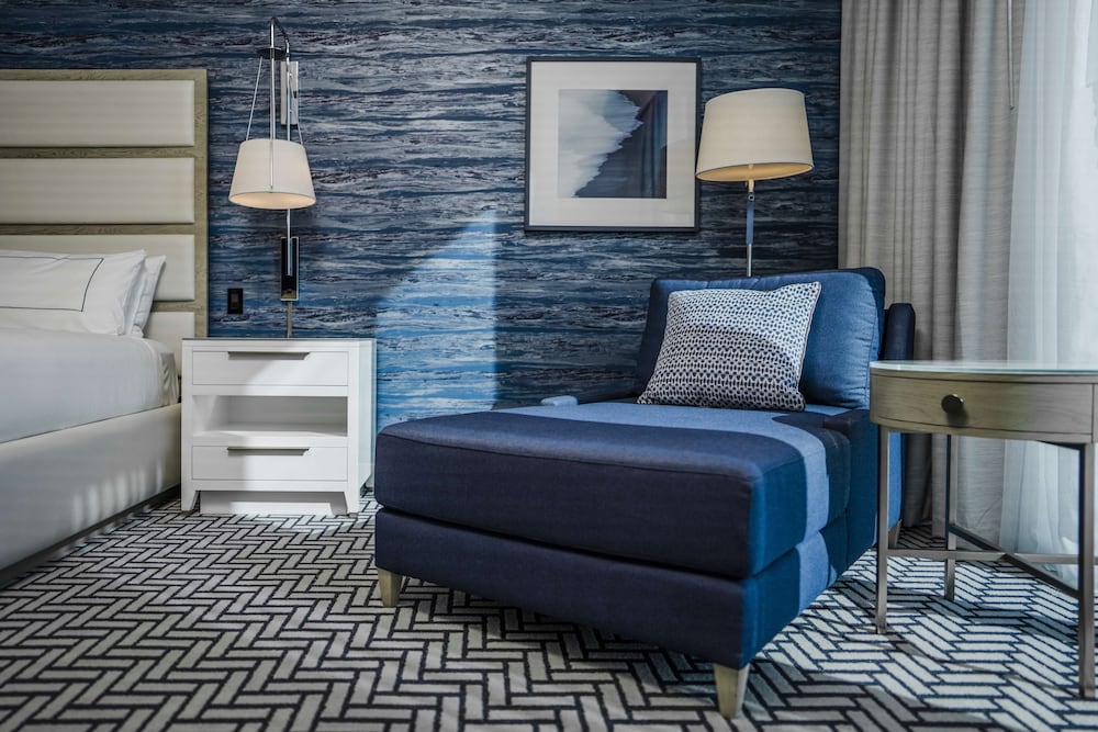 Hotel Maren Fort Lauderdale Beach, Curio Collection by Hilton — Hotel rooms in Fort Lauderdale, Florida