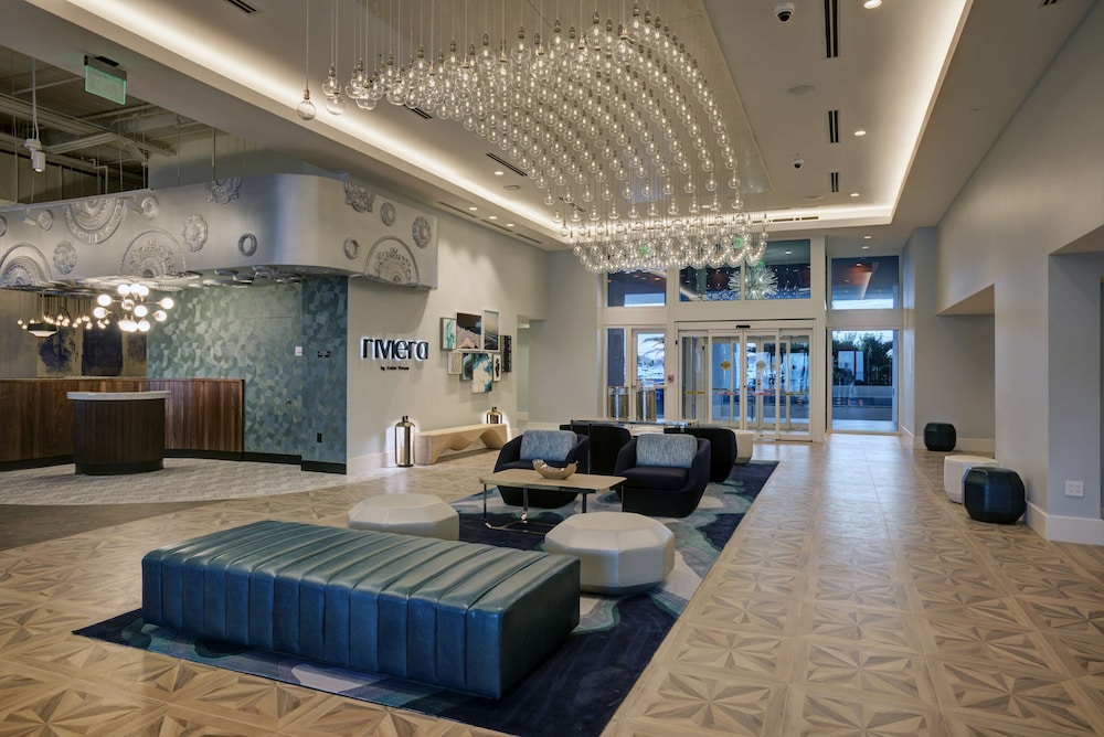 Hotel Maren Fort Lauderdale Beach, Curio Collection by Hilton — Hotel building in Fort Lauderdale, Florida