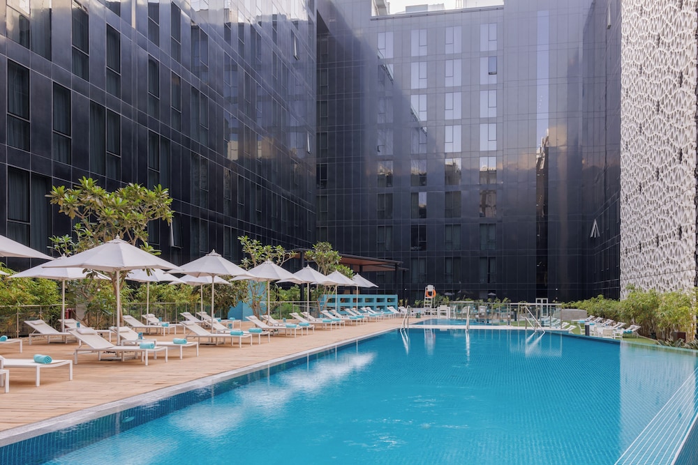 ibis Styles Dubai Airport Hotel — Main photo in Dubai