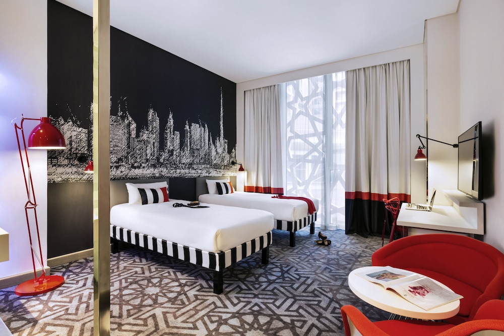 ibis Styles Dubai Airport Hotel — Hotel rooms in Dubai