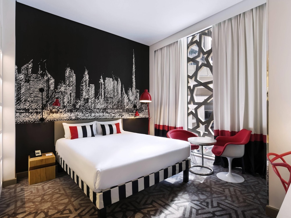ibis Styles Dubai Airport Hotel — Hotel rooms in Dubai