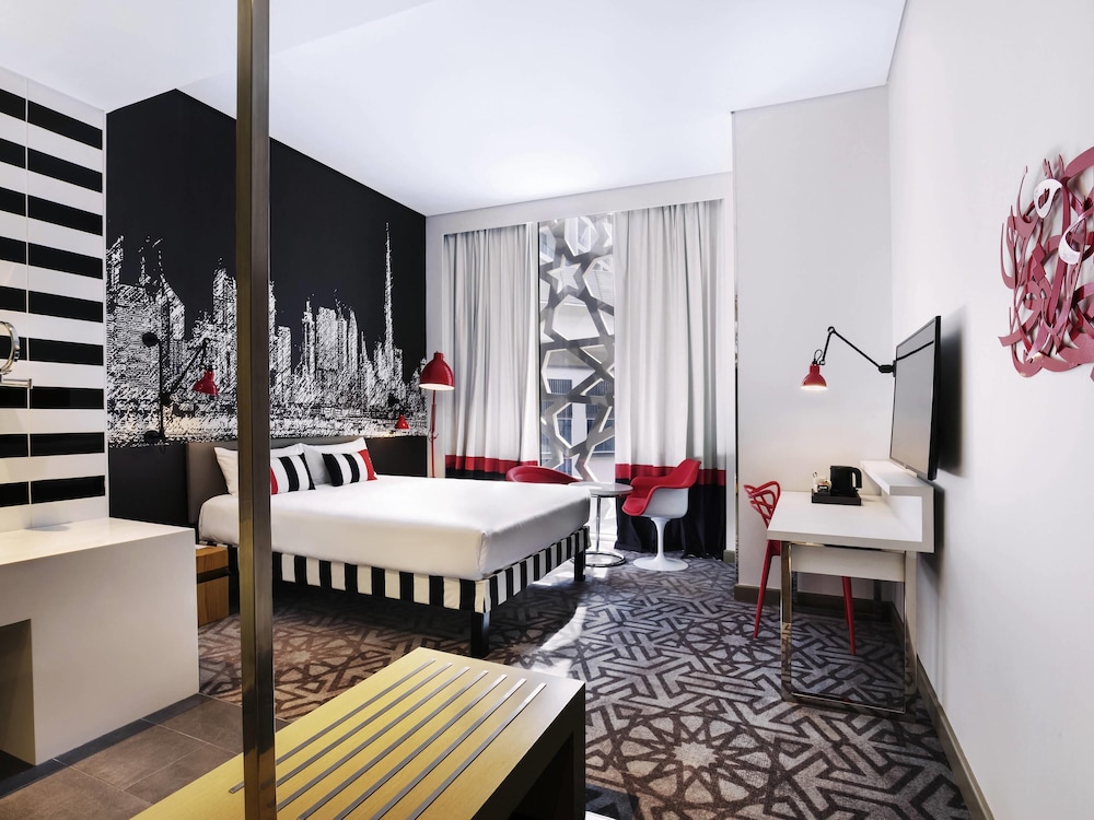 ibis Styles Dubai Airport Hotel — Hotel rooms in Dubai