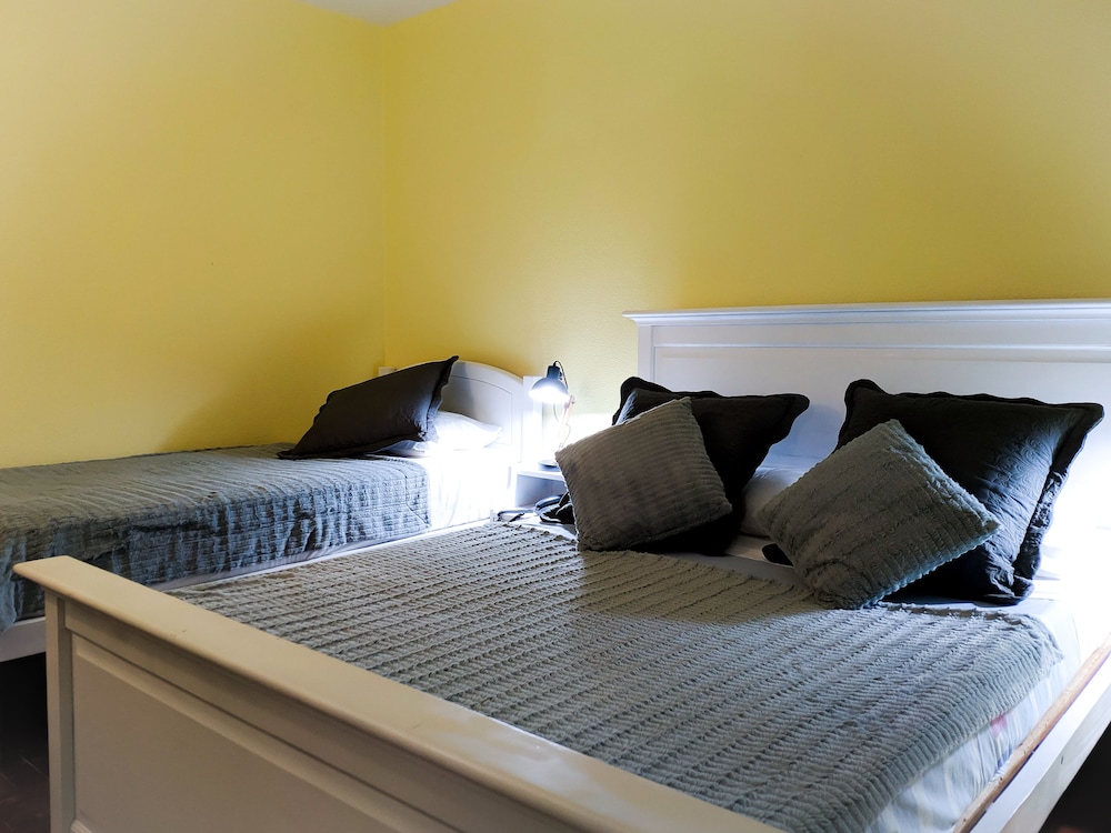 Residencial Funchal — Hotel rooms in Funchal, Madeira