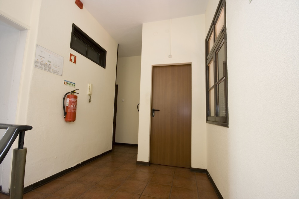 Residencial Funchal — Hotel building in Funchal, Madeira