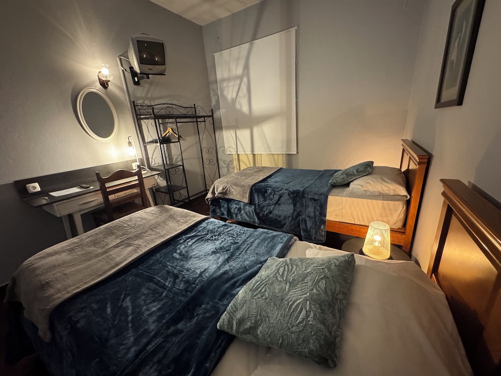 Residencial Funchal — Hotel rooms in Funchal, Madeira