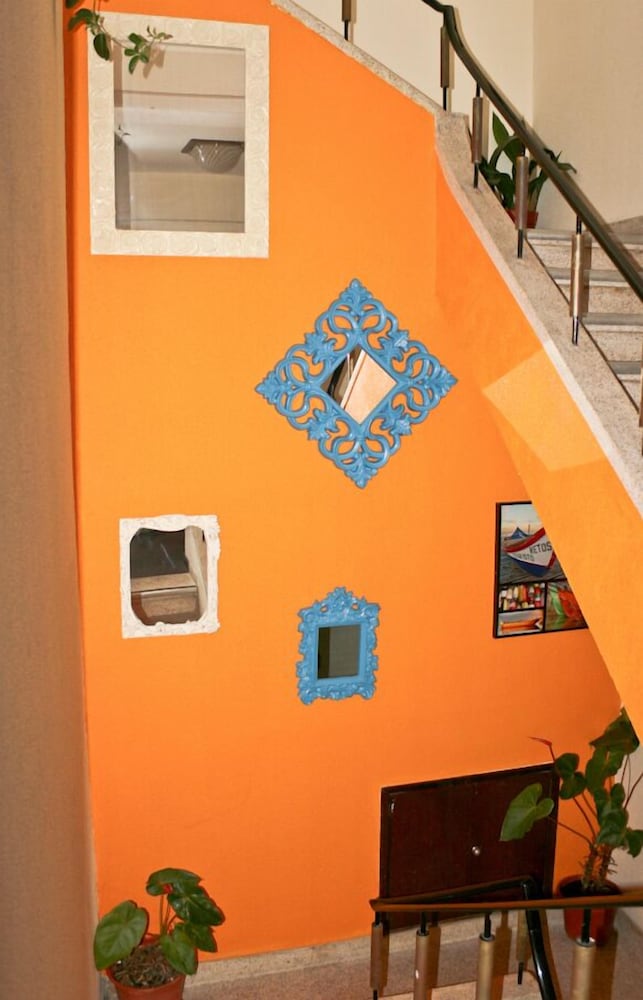 Residencial Funchal — Hotel building in Funchal, Madeira