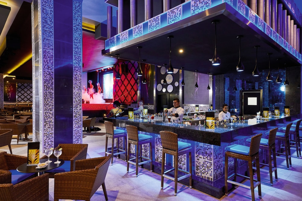 Hotel Riu Palace Costa Mujeres - All Inclusive — Restaurant & bars in Playa Mujeres, Quintana Roo