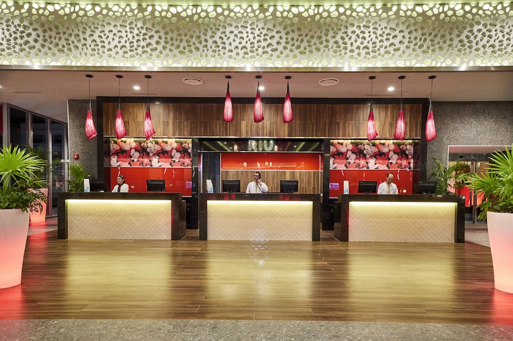 Hotel Riu Palace Costa Mujeres - All Inclusive — Restaurant & bars in Playa Mujeres, Quintana Roo