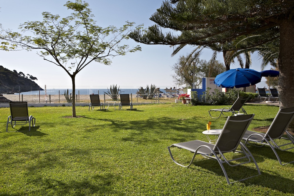 Universal Hotel Castell Royal — Beach in Canyamel, Balearic Islands