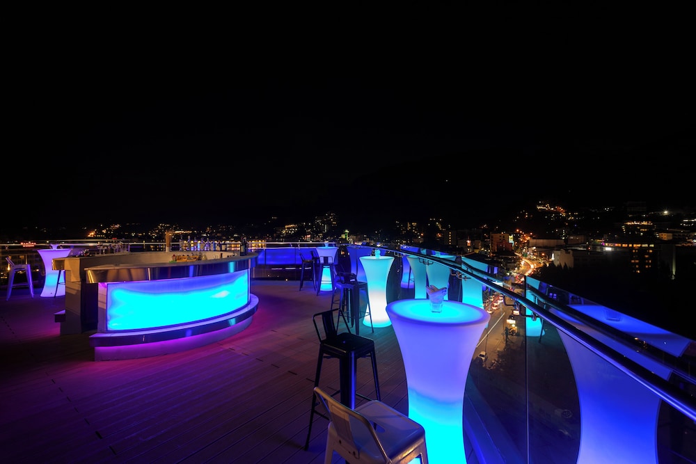 The Marina Phuket Hotel — Restaurant & bars in Patong Beach, Phuket Province