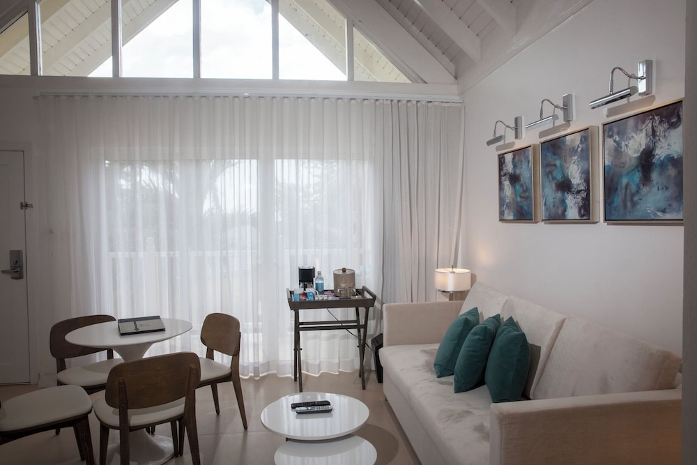 Azul Beach Resort Negril, Gourmet All Inclusive by Karisma — Hotel rooms in Negril
