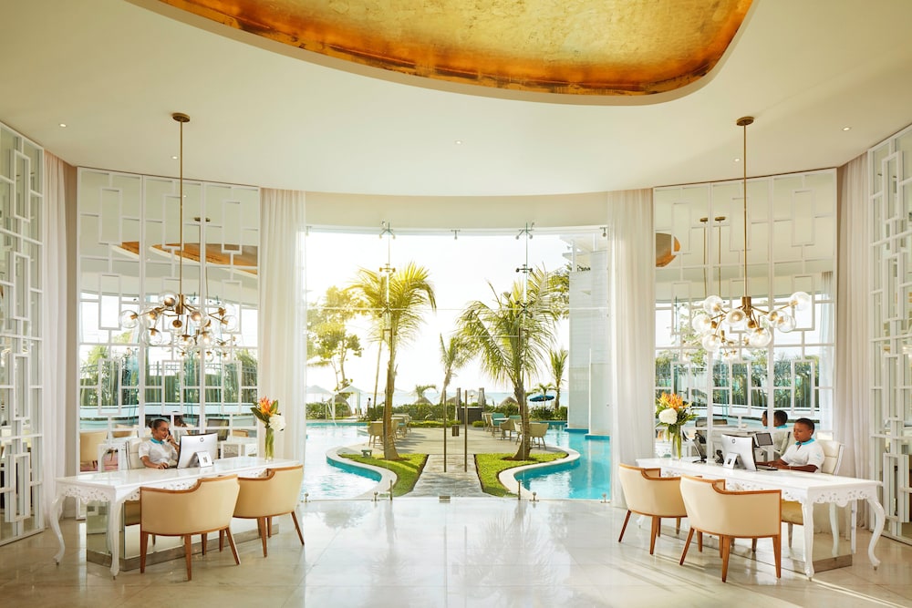 Azul Beach Resort Negril, Gourmet All Inclusive by Karisma — Swimming pool in Negril