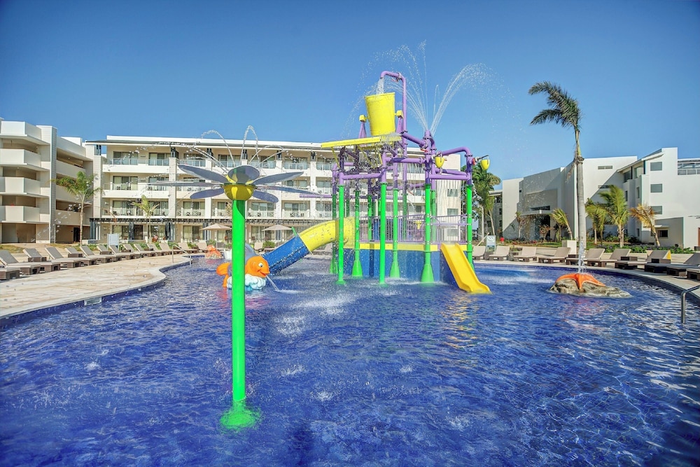 Royalton Negril, An Autograph Collection All-Inclusive Resort — Attractions for children in Negril
