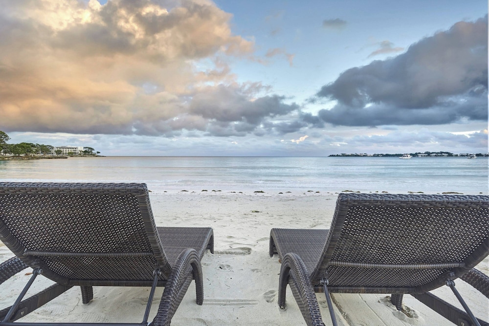 Royalton Negril, An Autograph Collection All-Inclusive Resort — Beach in Negril