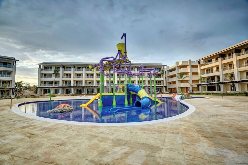 Royalton Negril, An Autograph Collection All-Inclusive Resort — Attractions for children in Negril