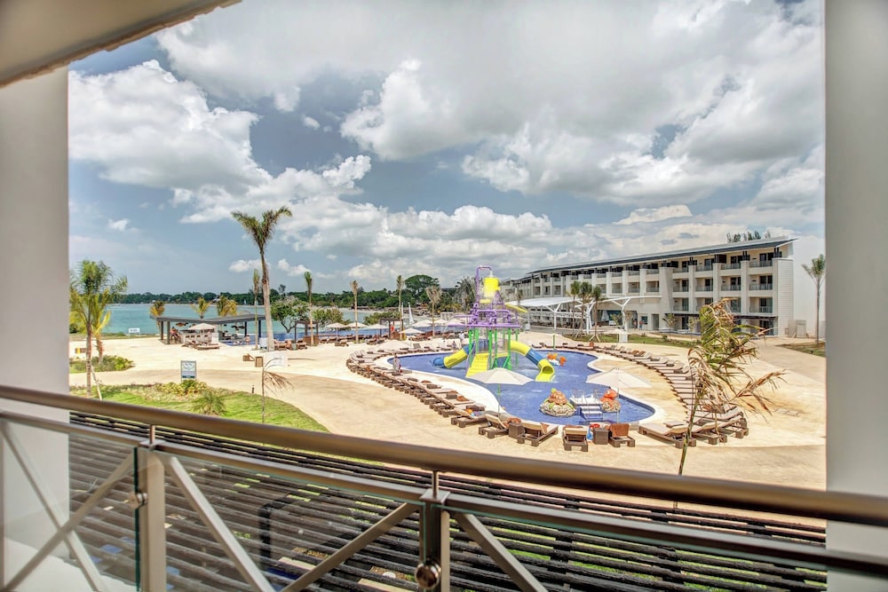 Royalton Negril, An Autograph Collection All-Inclusive Resort — Attractions for children in Negril