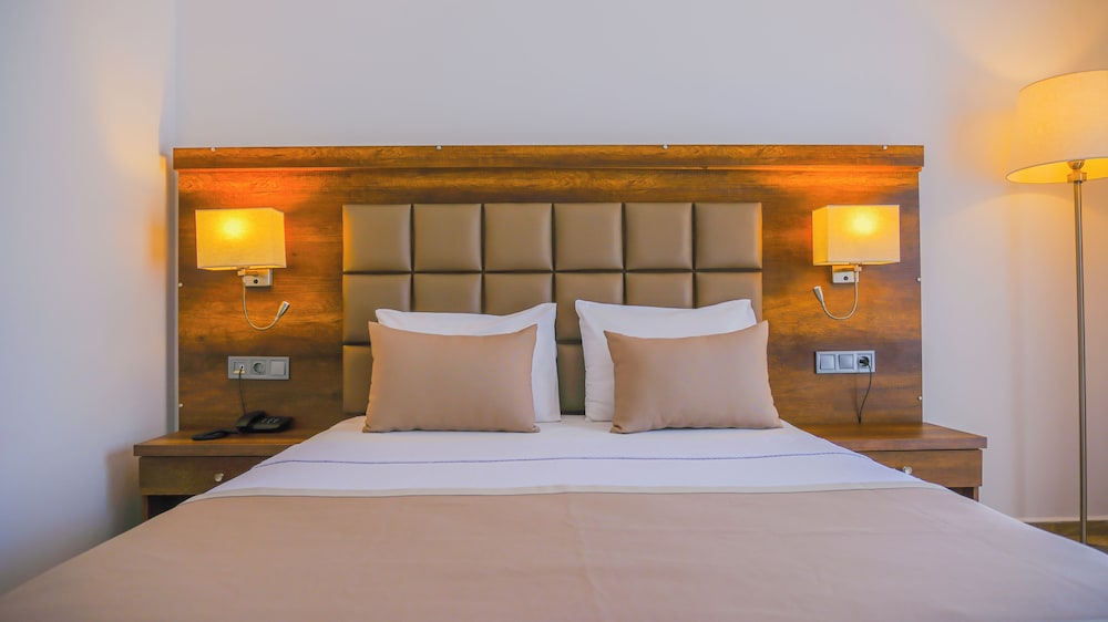 Ölüdeniz Turquoise Hotel — Hotel rooms in Fethiye, Mugla