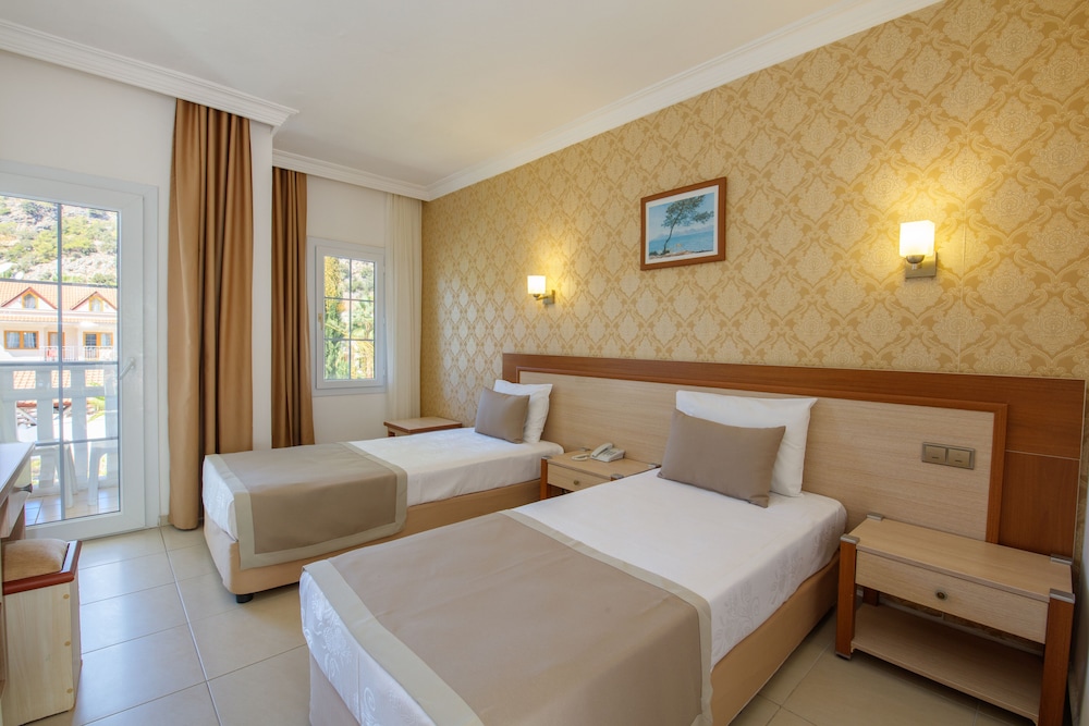 Ölüdeniz Turquoise Hotel — Hotel rooms in Fethiye, Mugla