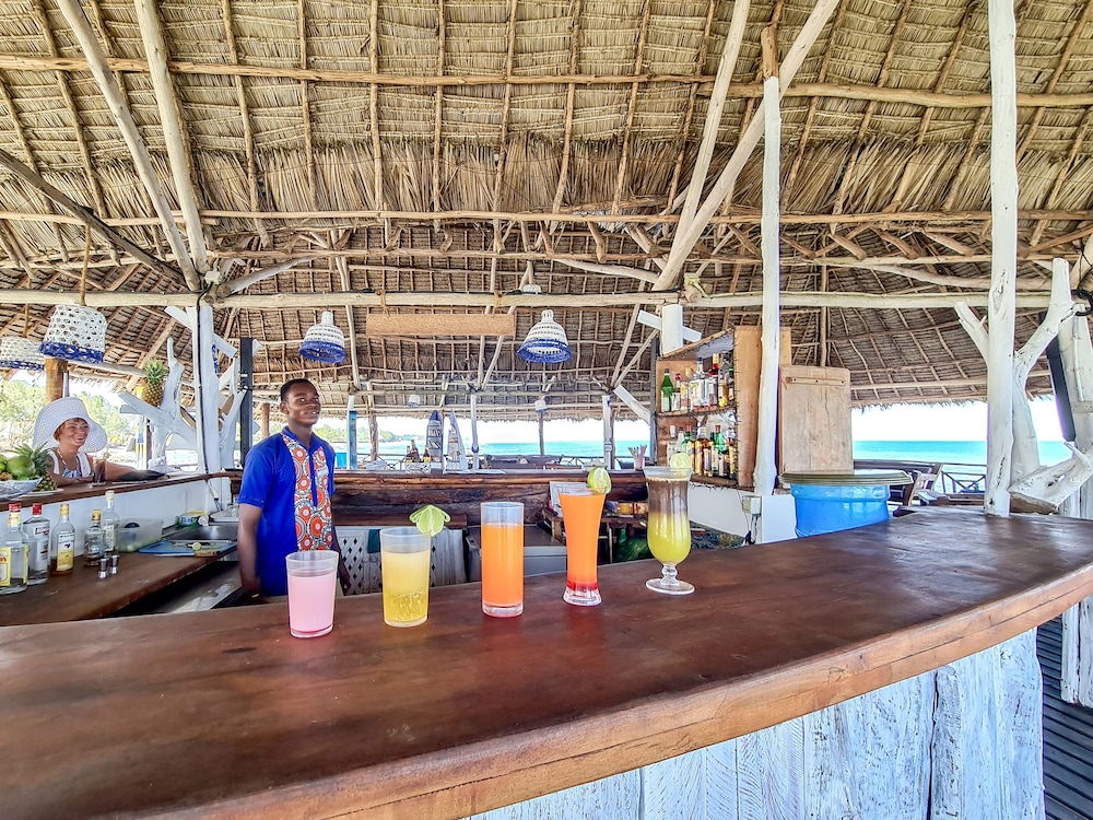 Zanzibar Bay Resort — Restaurant & bars in Marumbi, Zanzibar South