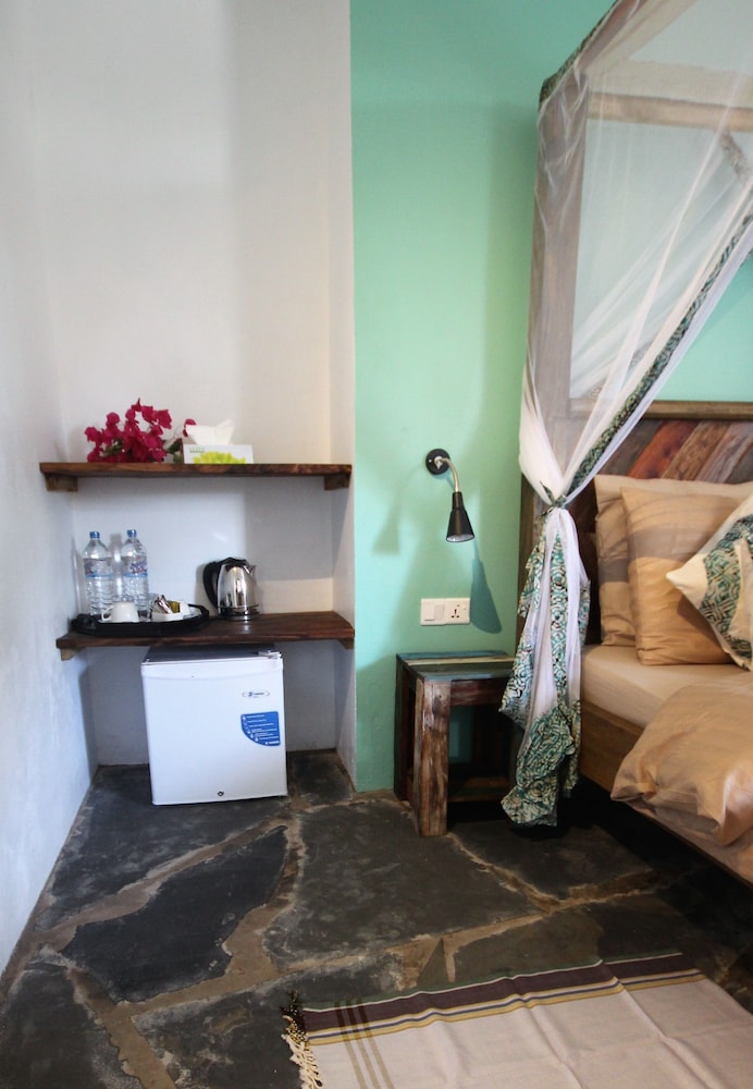 Zanzibar Bay Resort — Hotel rooms in Marumbi, Zanzibar South