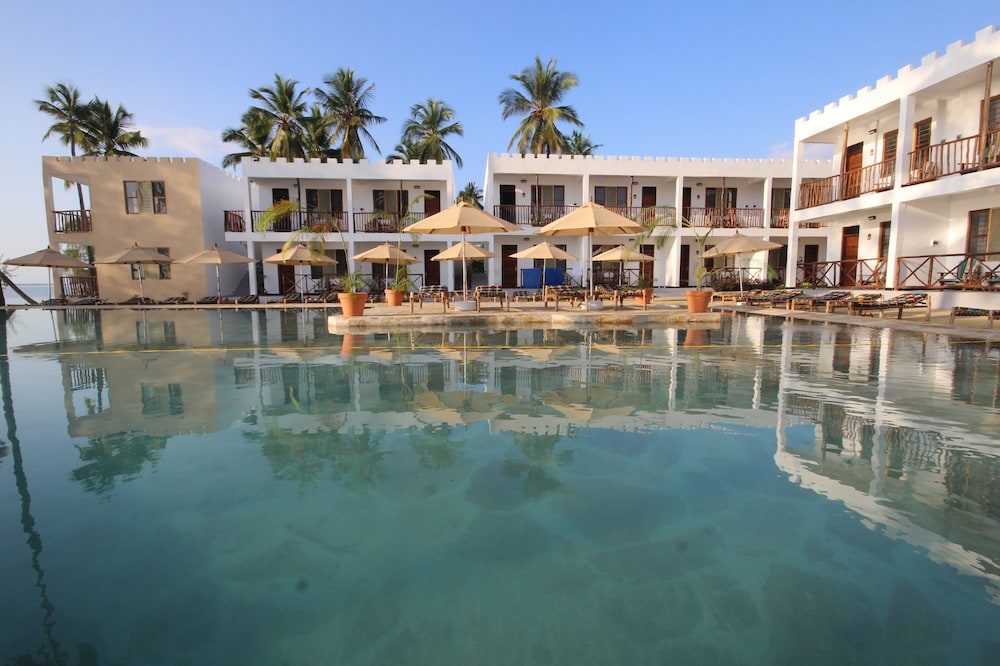 Zanzibar Bay Resort — Swimming pool in Marumbi, Zanzibar South