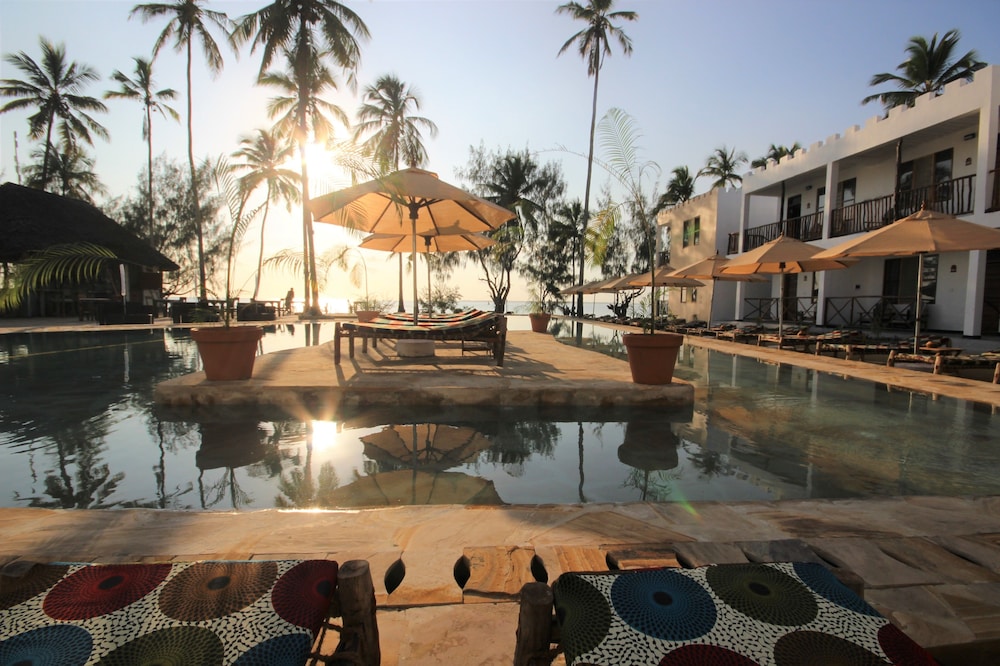 Zanzibar Bay Resort — Swimming pool in Marumbi, Zanzibar South