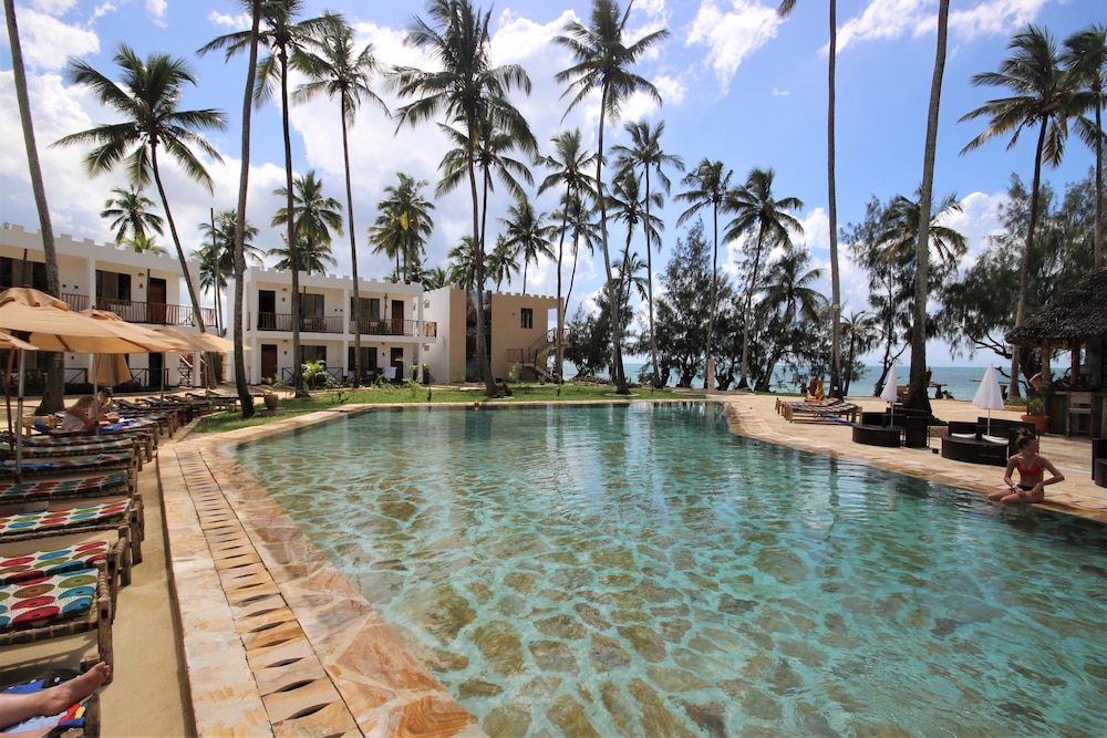 Zanzibar Bay Resort — Swimming pool in Marumbi, Zanzibar South