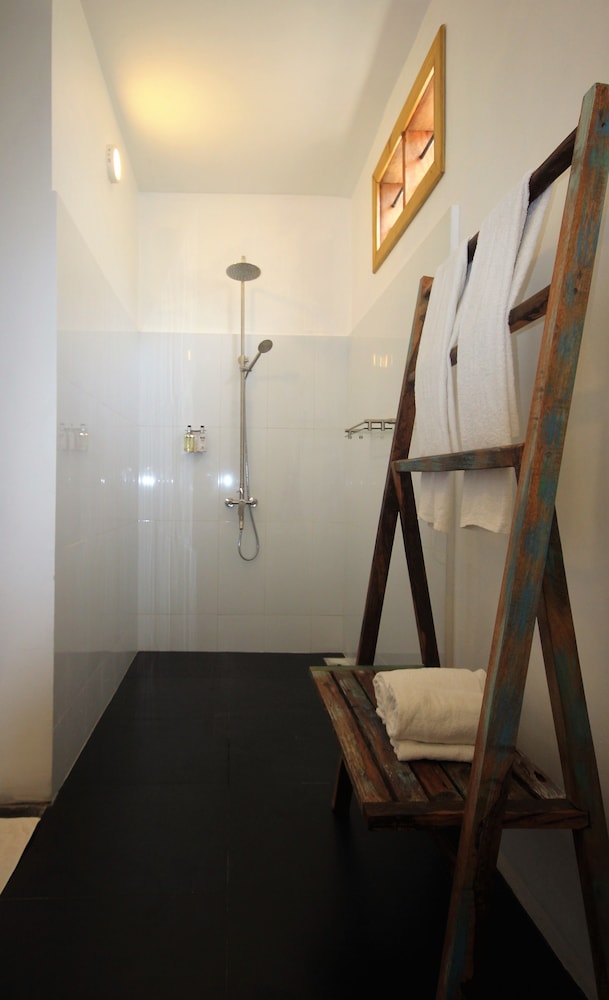 Zanzibar Bay Resort — Hotel rooms in Marumbi, Zanzibar South
