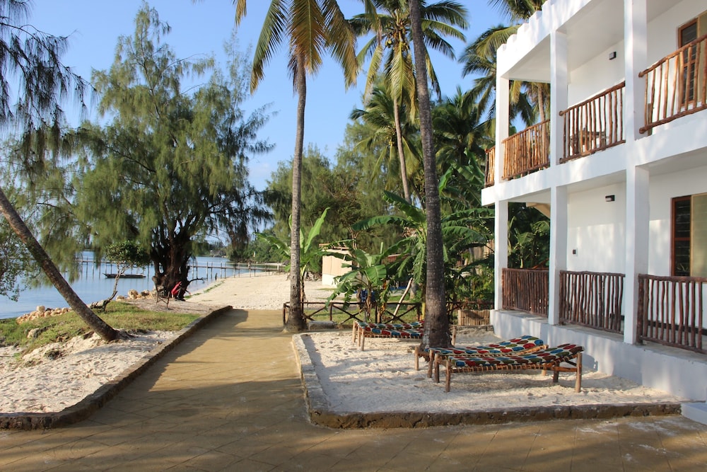Zanzibar Bay Resort — Beach in Marumbi, Zanzibar South