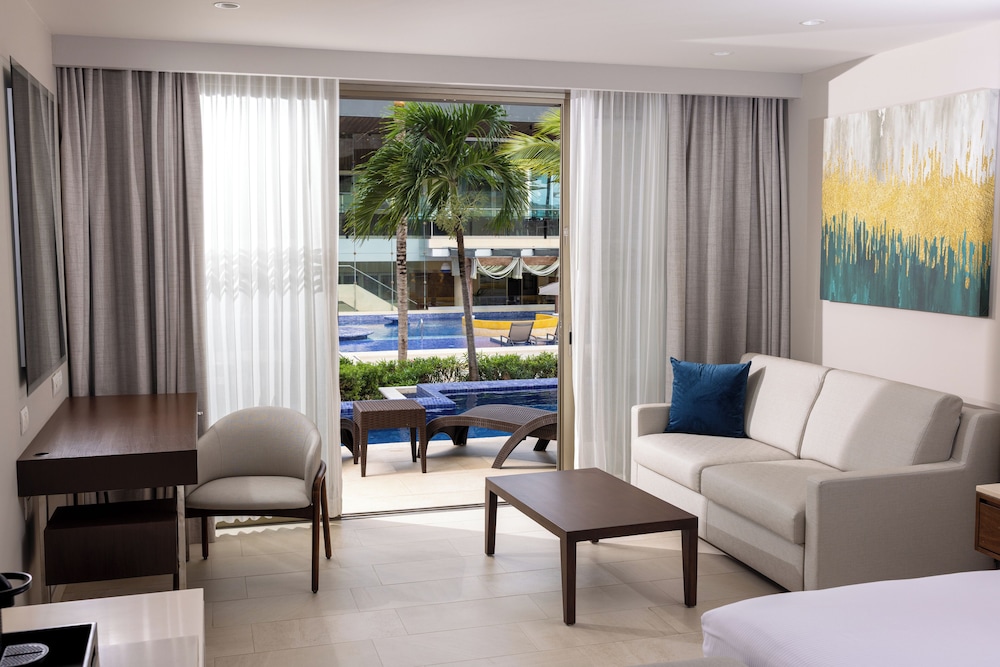 Royalton Hideaway Riviera Cancun, An Autograph Collection All-Inclusive Resort- Adults Only - Newly Renovated — Hotel rooms in Puerto Morelos, Quintana Roo
