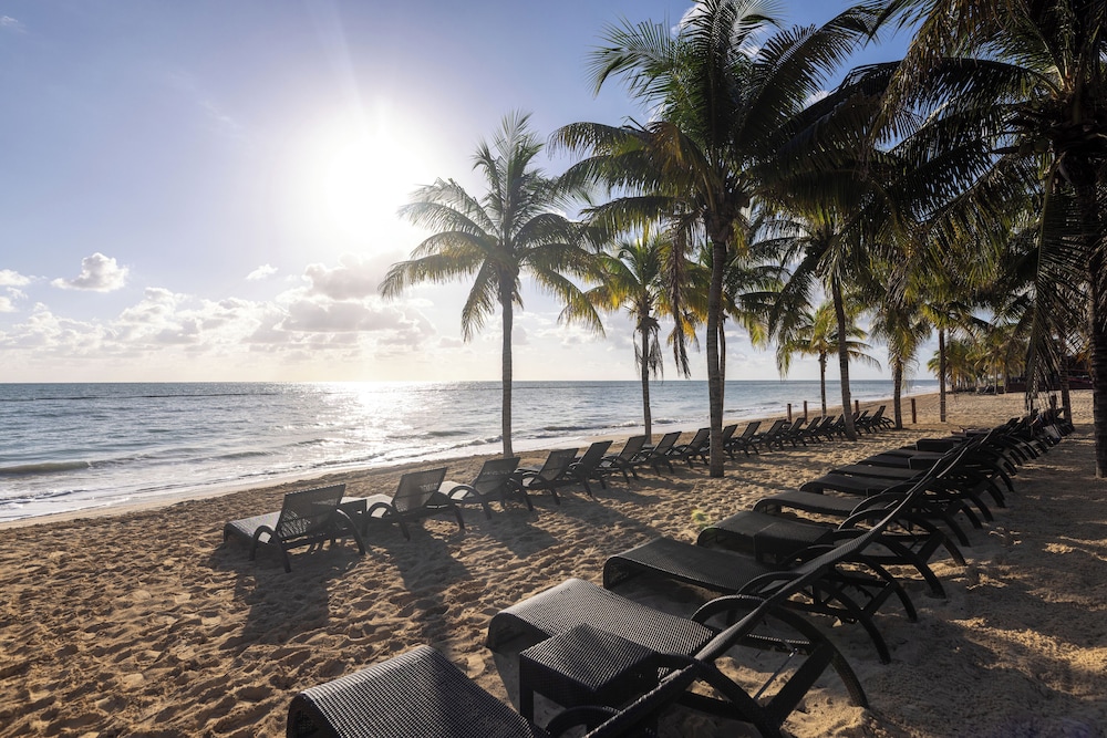 Royalton Hideaway Riviera Cancun, An Autograph Collection All-Inclusive Resort- Adults Only - Newly Renovated — Beach in Puerto Morelos, Quintana Roo