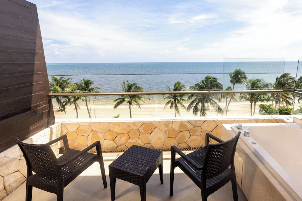 Royalton Hideaway Riviera Cancun, An Autograph Collection All-Inclusive Resort- Adults Only - Newly Renovated — Hotel rooms in Puerto Morelos, Quintana Roo