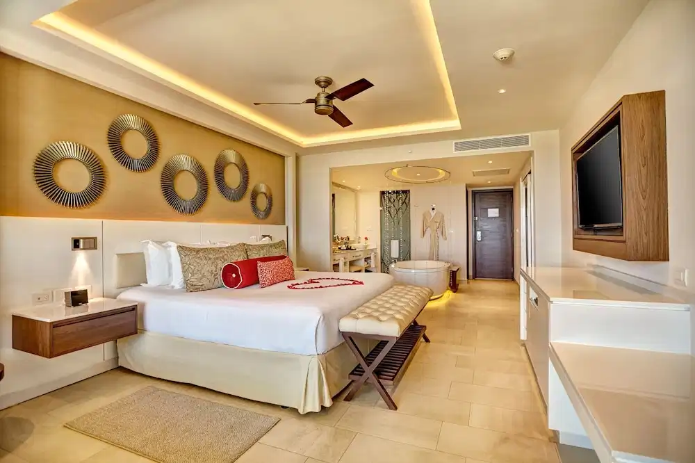 Royalton Hideaway Riviera Cancun, An Autograph Collection All-Inclusive Resort- Adults Only - Newly Renovated — Hotel rooms in Puerto Morelos, Quintana Roo