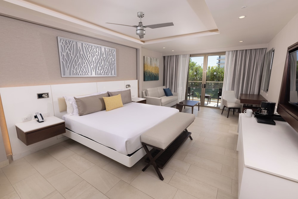Royalton Hideaway Riviera Cancun, An Autograph Collection All-Inclusive Resort- Adults Only - Newly Renovated — Hotel rooms in Puerto Morelos, Quintana Roo