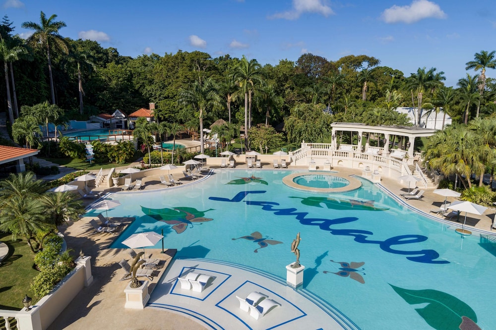 Sandals Jamaica Ocho Rios All Inclusive Adults Only — Swimming pool in Ocho Rios