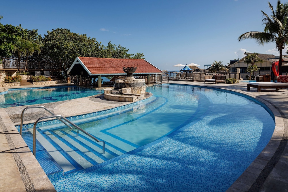 Sandals Jamaica Ocho Rios All Inclusive Adults Only — Swimming pool in Ocho Rios