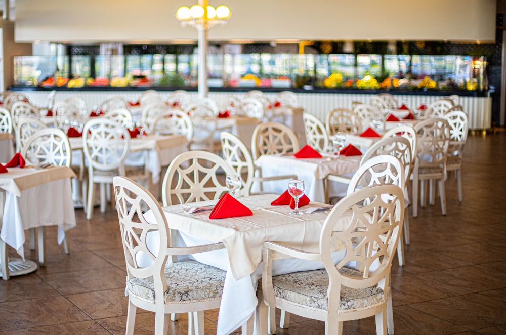 Sunrise Resort Hotel - All Inclusive — Restaurant & bars in Manavgat